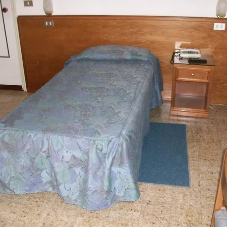 Hotel Santorotto Di Fabio Terrosi Sinalunga Room photo
