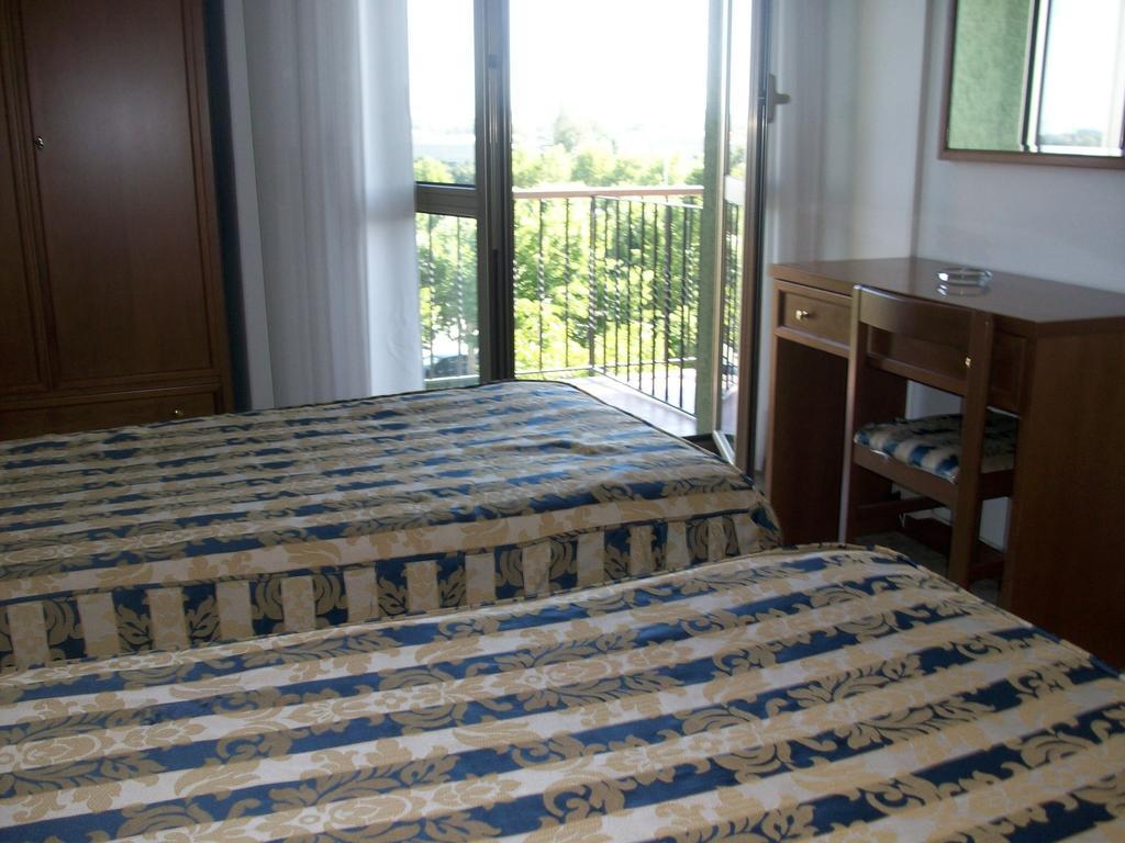 Santorotto Di Fabio Terrosi Hotel Sinalunga